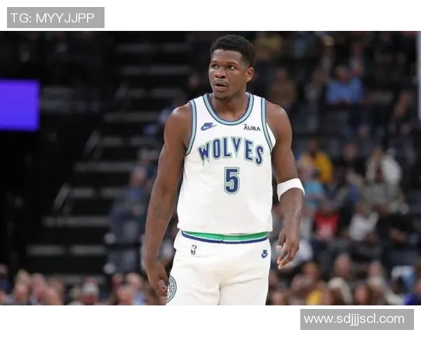 足球新生代领军人物：探寻最具潮流风向的球星